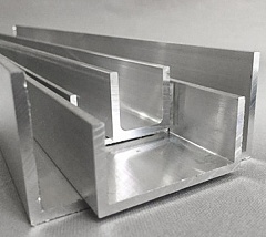 П-образный алюминиевый швеллер 20х20х20х2